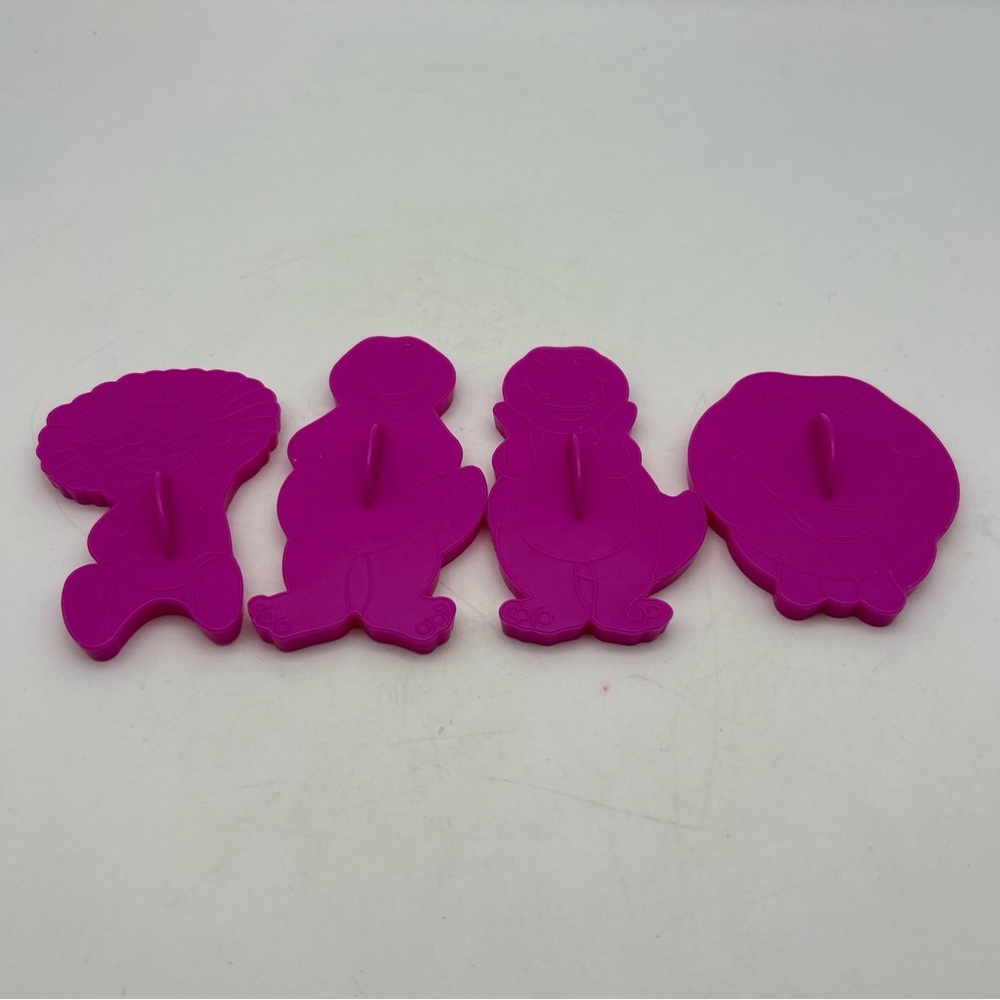 BARNEY Wilton cookie cutter set vtg 1993 purple dinosaur Baby Bop